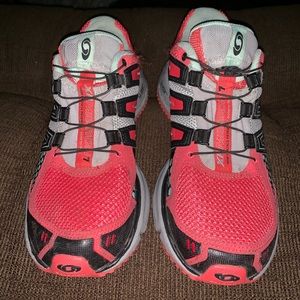 Salomon tennis shoes
